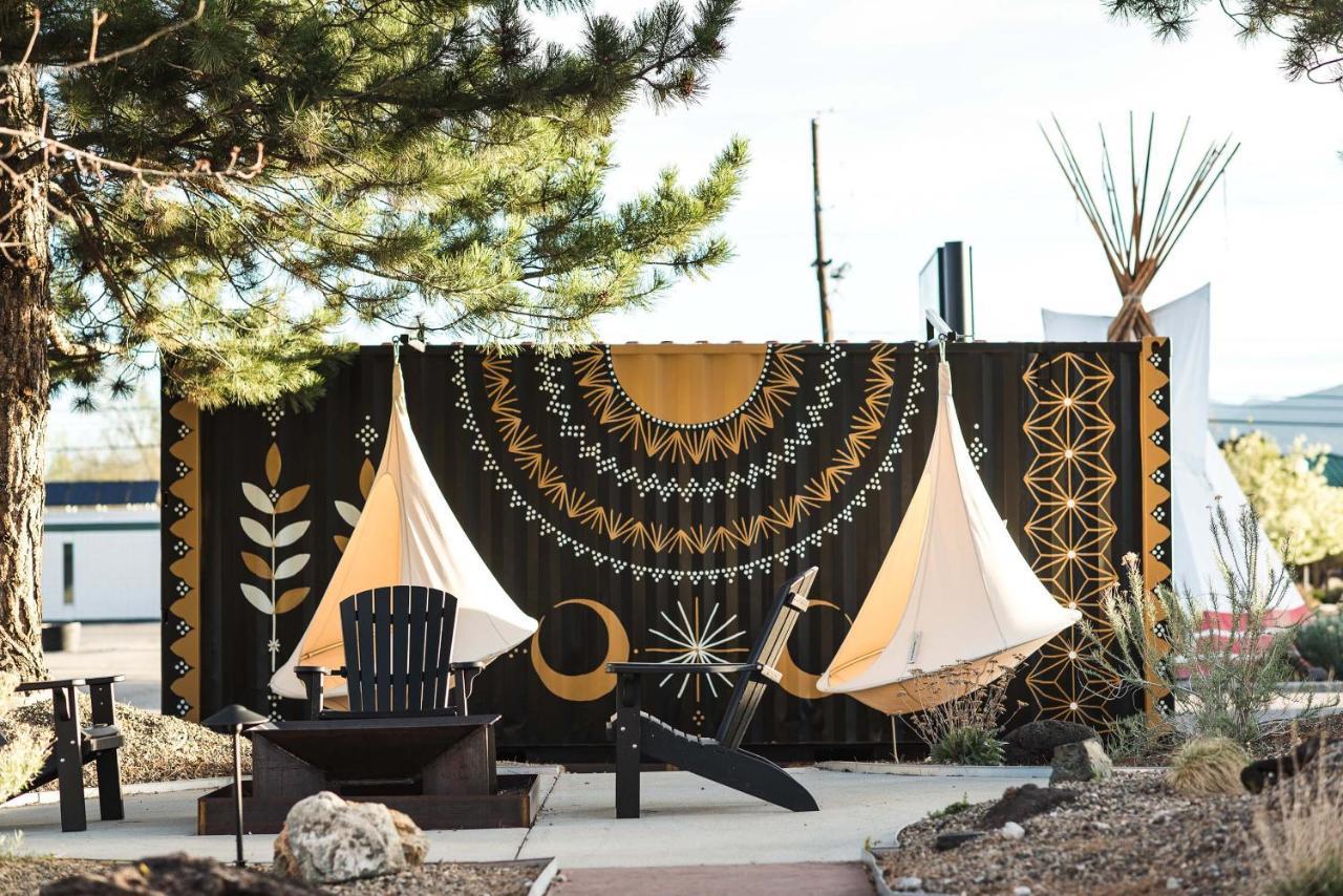 Amigo Motor Lodge Salida Exterior photo