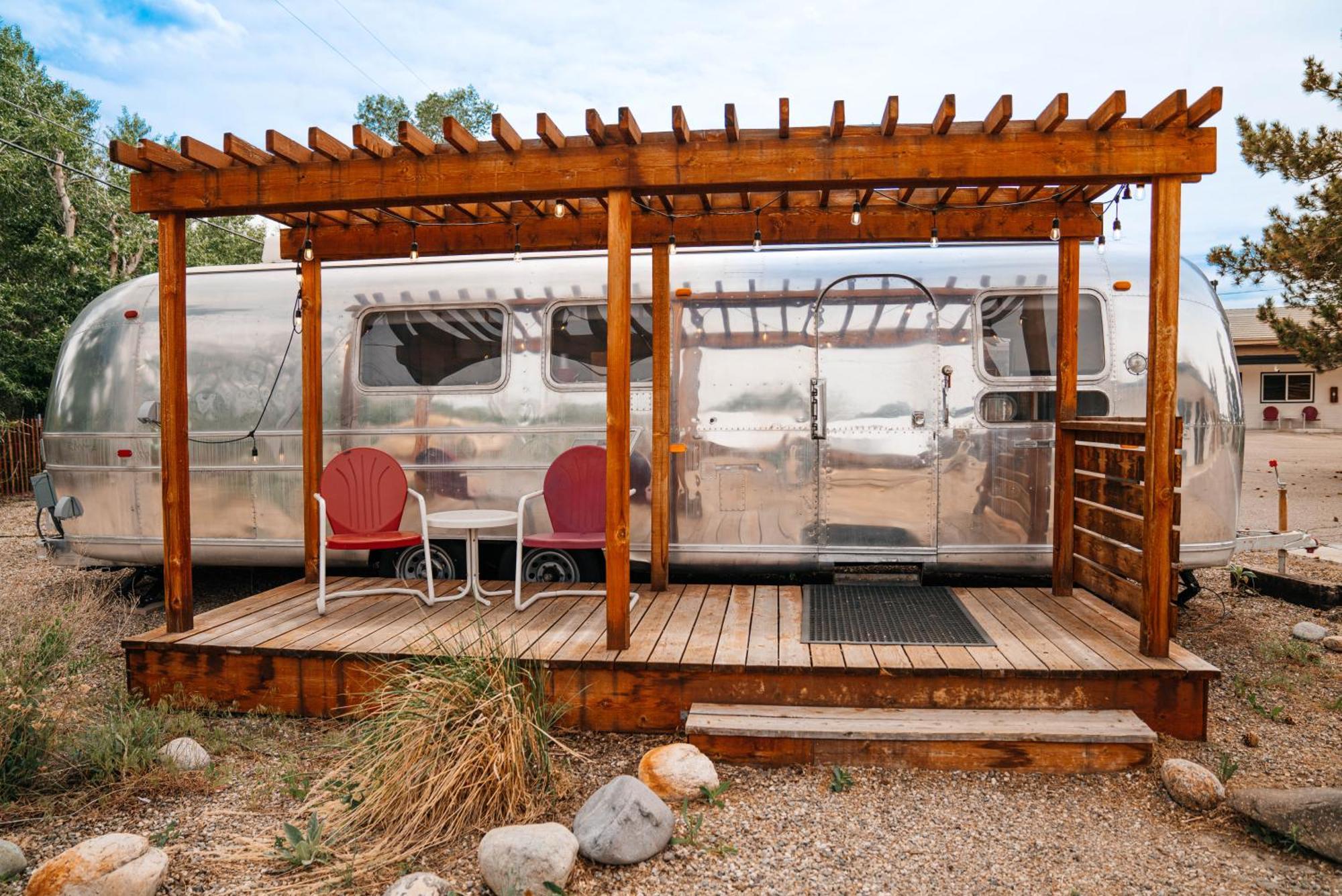 Amigo Motor Lodge Salida Exterior photo